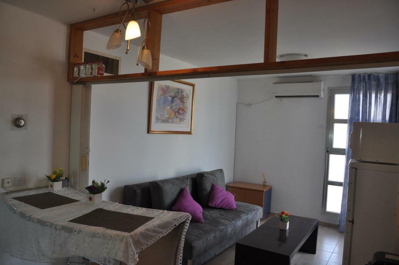Danny'S Place Eilat Apartment Bagian luar foto